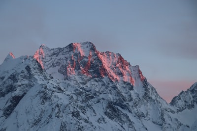 黄金时期的雪山